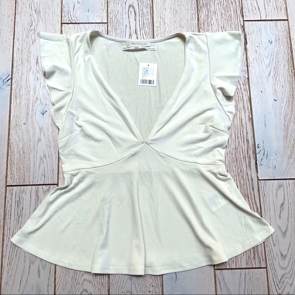 UO FLUTTER CREAM SLEEVE BABY~DOLL TOP   SZ:S   NWT - Picture 3 of 10
